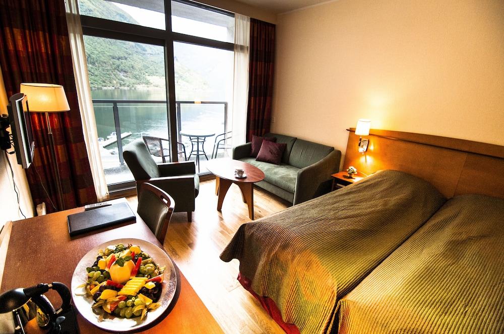 Havila Hotel Geiranger Exterior foto